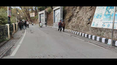 Mussoorie Mall Road cleared of encroachment