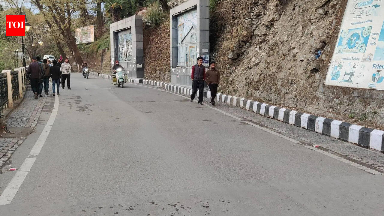 Mussoorie Mall Road cleared of encroachment