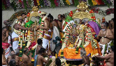 Celestial wedding of Meenakshi and Sundareswarar held with religious fervour