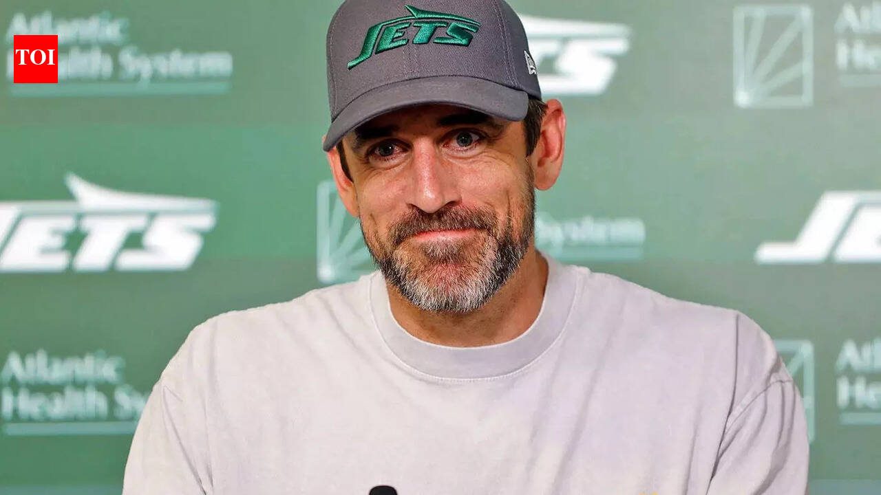 Aaron Rodgers’ return just got even more complicated with this new move by the Steelers