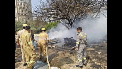 Fire guts shops near Noida market