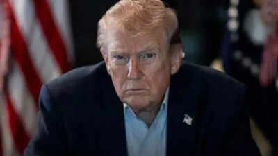 Trump claims Iran collapse while Teheran sees leverage as Hormuz stand-off tightens