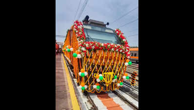 UP-Maha rail link gets boost as PM launches 2 Amrit Bharat trains