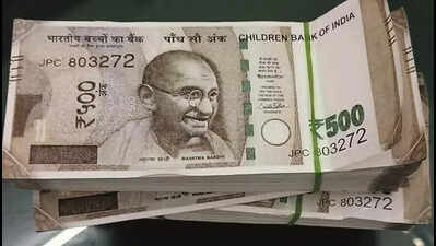 Two officials caught taking Rs50k bribe in Jamui