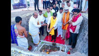 Be partners in Future City development, Telangana chief minister Revanth Reddy urges farmers