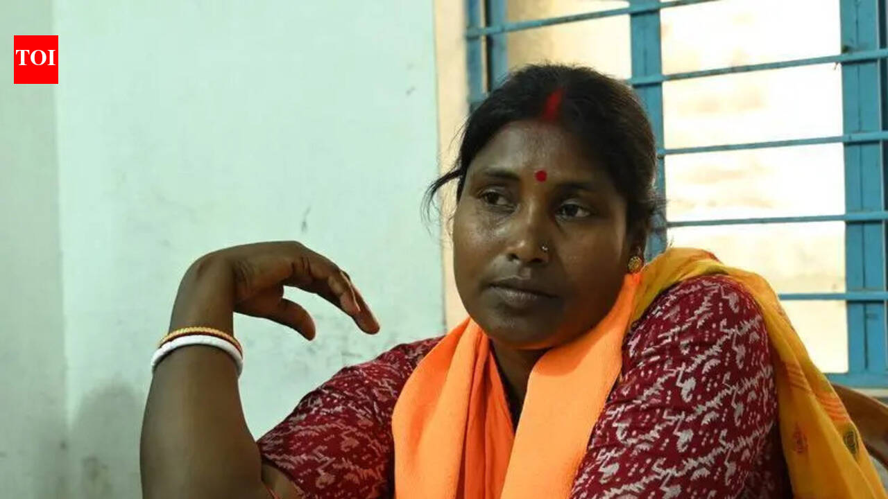 Burdwan homes go without help as maid gets BJP ticket