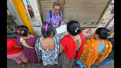 In red-light areas, 1,360 pushed out of poll roll