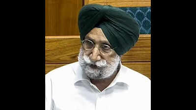 Randhawa flays AAP govt, Centre for railway track blast