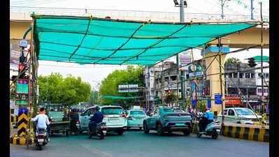 Poorly planned shade nets worsen traffic and miss purpose across nagpur junctions
