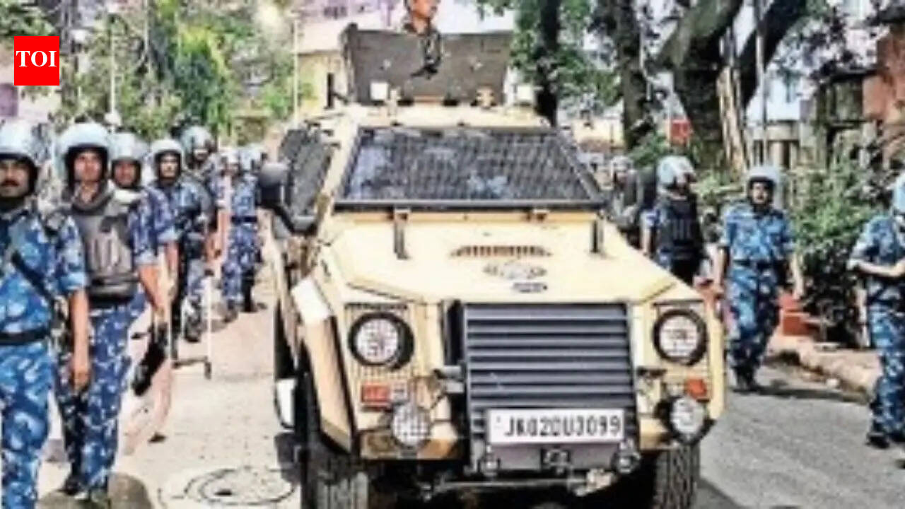 Bengal turns fortress for phase-II poll: 2.3 lakh CAPF and 38,297 state cops in place