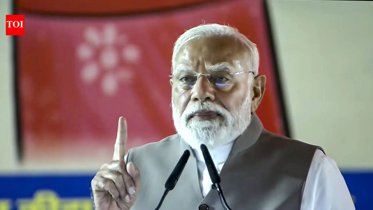 Women voting in big way to teach oppn a lesson: Modi