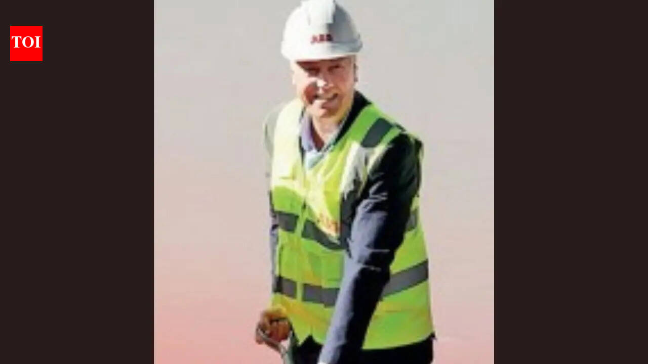 Indian engineers rewrite the code for control systems