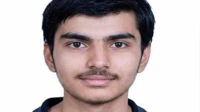 'I am dying, my body will be in room': IIT-Kharagpur student hangs self, family gets chilling scheduled message