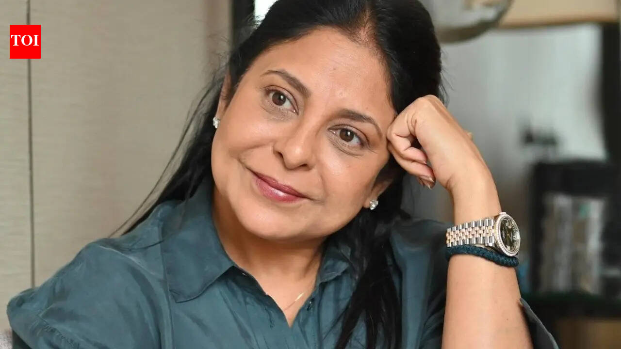 Shefali Shah dances to ‘Sapne Mein Milti Hai’ for special International Dance day post; fan says, 'you own this song!-VIDEO