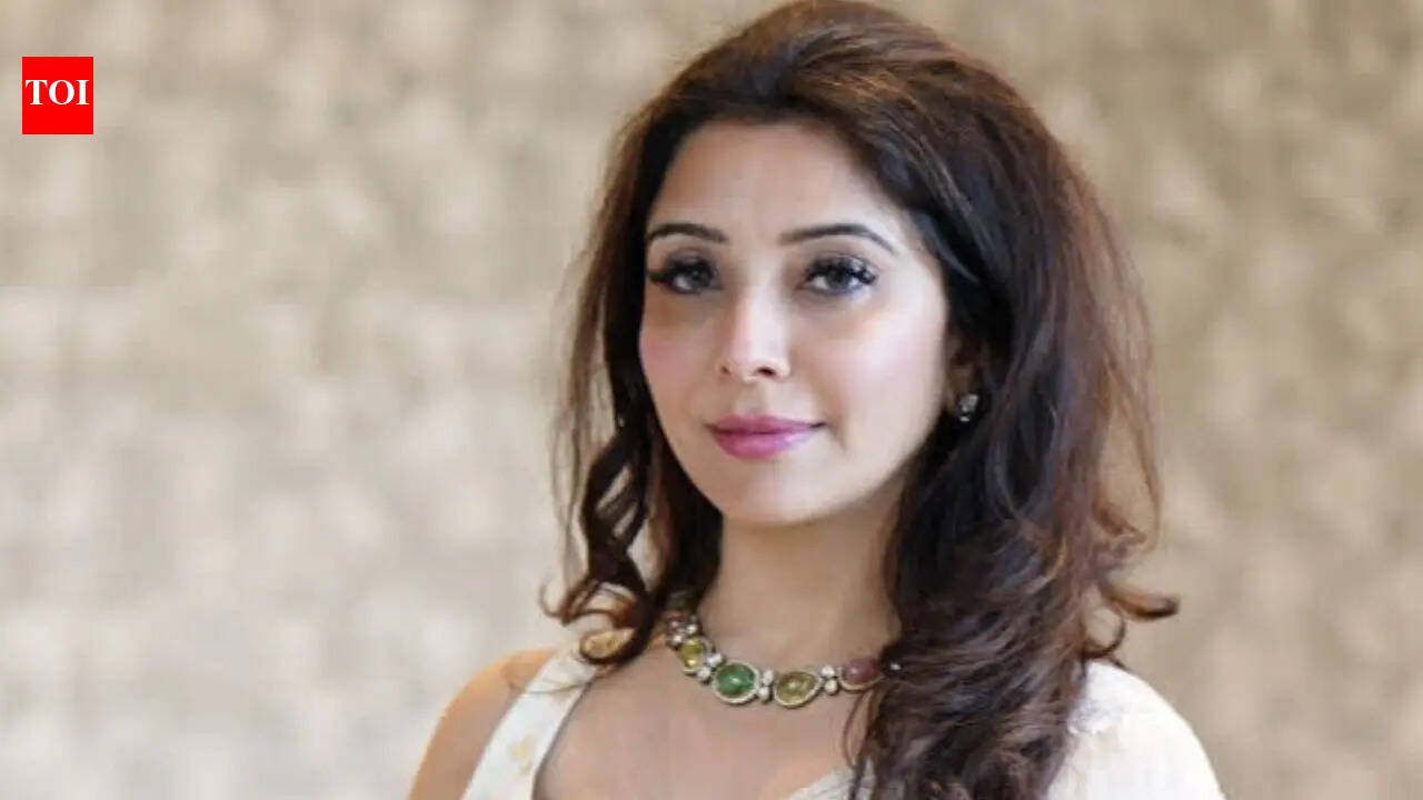 Jai Madaan highlights Mumbai’s spiritual roots, urges devotees to seek blessings at Mumba Devi temple