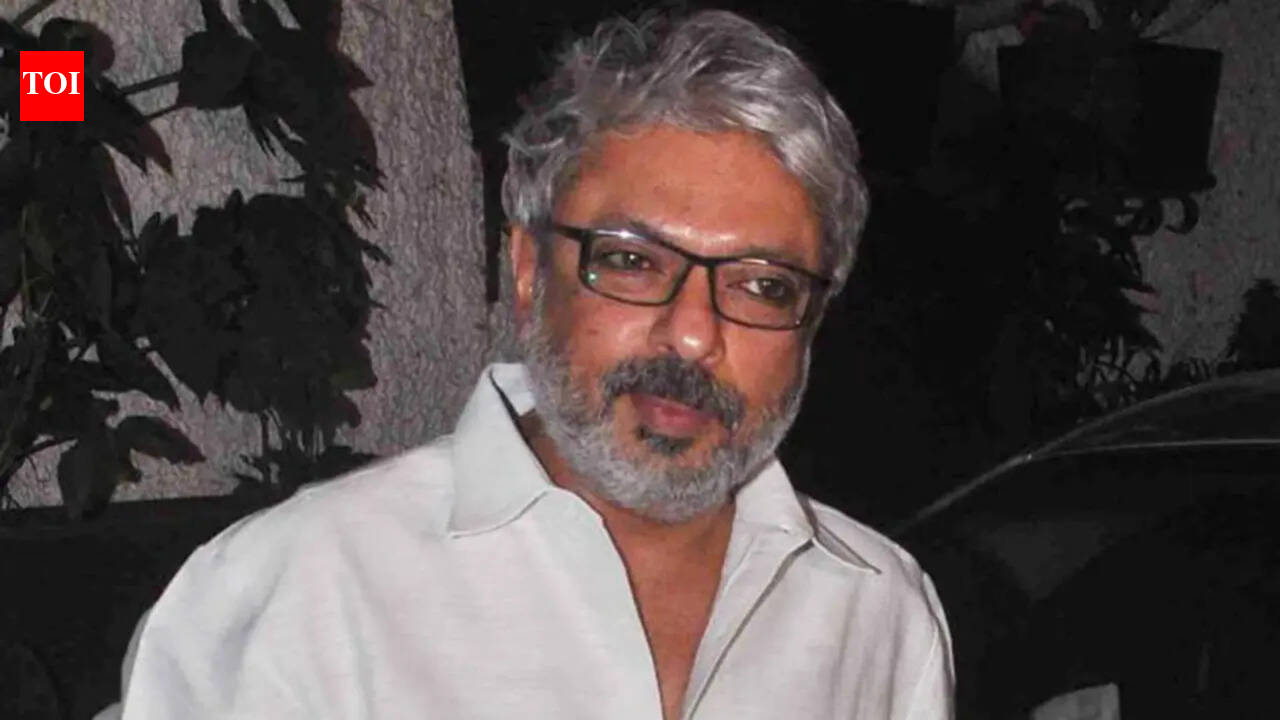 Sanjay Leela Bhansali plans 20-day 'mega sequence' for ‘Love &amp; War’ this May - Reports
