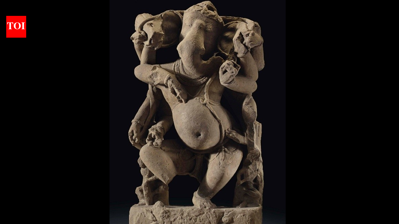 US restitutes 657 stolen antiquities to India