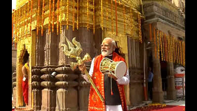 Damru in 2022, trishul in 2024: PM exits KVT holding both as Bengal votes in final round