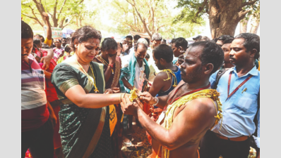 Transgender Women Reenact Mahabharata Legend at Koovagam Festival, Embracing Identity and Solidarity