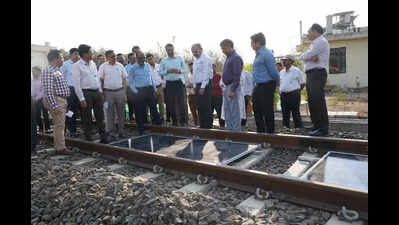 India’s first: Nagpur Metro installs solar panels between tracks at hingna depot