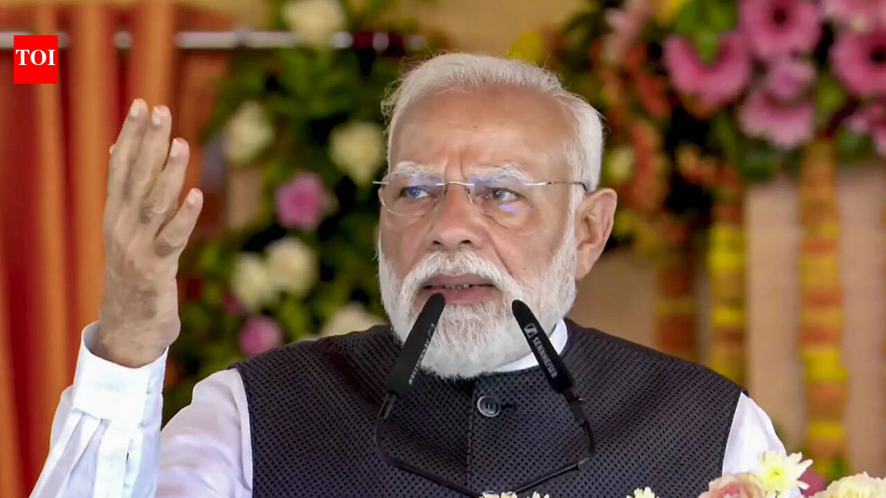 Record turnout over two phases harbinger of change in Bengal: Modi