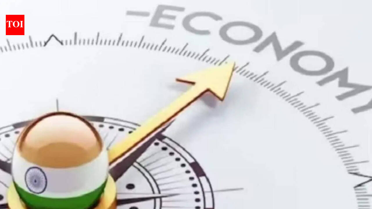 Weak rains, war downside risks to eco: Finmin report