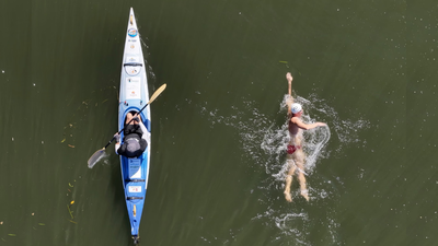 Ultramarathon swimmer sets record in brutal 11-hour swim through Australian river with 5,500 crocodiles