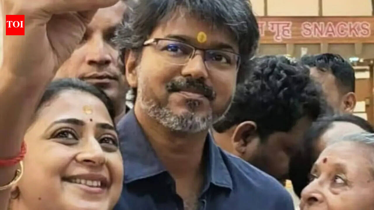 Kanika shares a heartfelt note after meeting Thalapathy Vijay in Shirdi; calls it a truly special moment