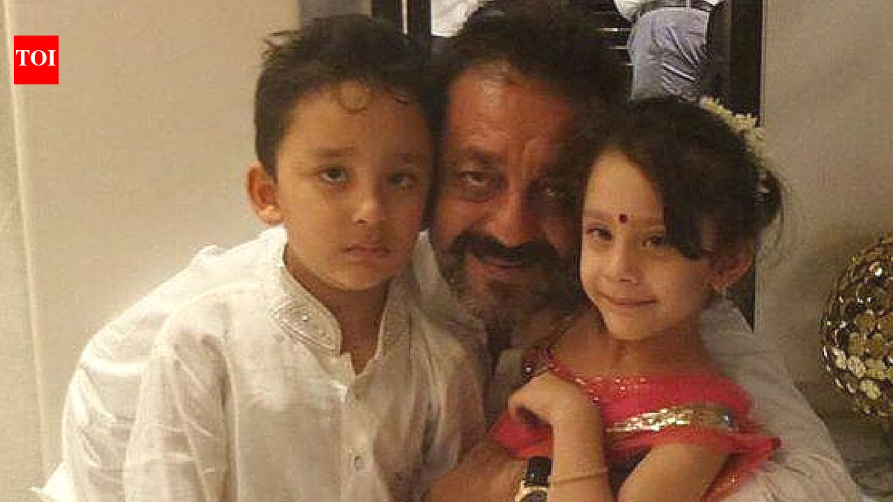 जुड़वाँ बच्चों वाली 6 हस्तियाँ और उनका पालन-पोषण कैसे अलग है