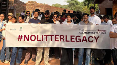 Cleanliness drive at Mehrauli Archaeological Park brings Delhiites together