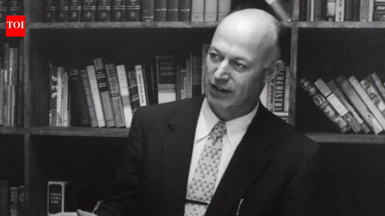 In the 1940s, Earl Tupper turned industrial waste into a kitchen revolution