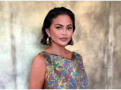 Chrissy Teigen: Feel like a crazy person but I love 40