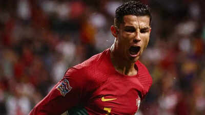 After Cristiano Ronaldo chef revealed his strict diet, ex-Manchester United teammate shares story of running supermarket errands for him with Nani