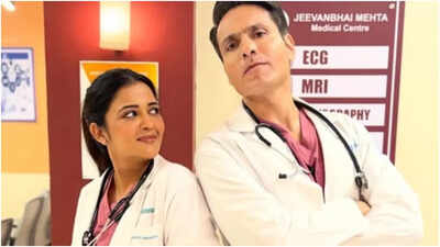 Yaadein actress Gulki Joshi: When Iqbal Khan enters the set, there's this instant shift in energy, the crew can't quite hide how starstruck they are'