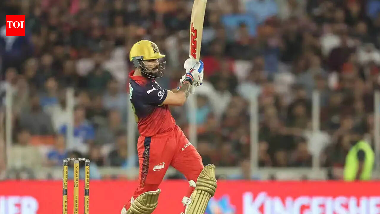 4, 4, 4, 4, 4! Virat Kohli joins elite RCB club after tearing apart Rabada | Watch