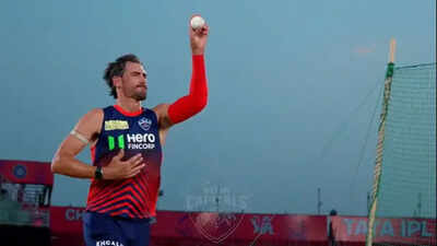 mitchell-starc.jpg
