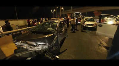 20-year-old man booked for rash driving on Mumbai’s Coastal Road and injuring two people