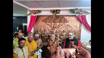 Shankaracharya inaugurates eye hospital in Saharsa