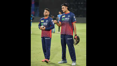 IPL 2026: Delhi Capitals bowling coach Munaf Patel backs bowlers, confirms Mitchell Starc availability before Friday’s Rajasthan Royals clash