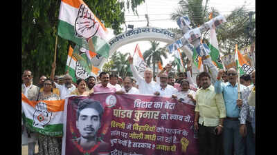 Congress protests killing of Bihar youth in Delhi