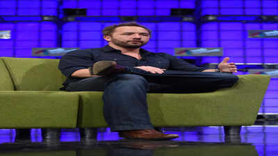 In 2007, Drew Houston forgot his USB drive on a bus and laid the foundation of Dropbox