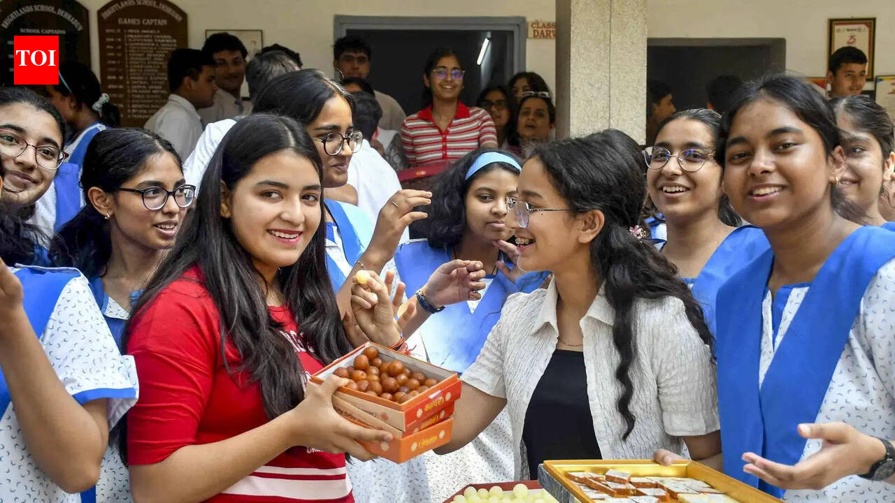 ICSE, ISC pass rate above 99%; Girls outshine boys again