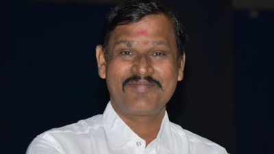Maharashtra civic body chief Ramdas Kokare transferred, sparks row over garbage contracts