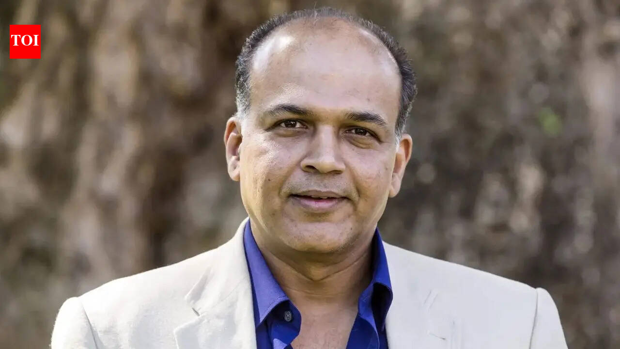 Filmmaker Ashutosh Gowariker appointed as festival director for 57th IFFI in Goa