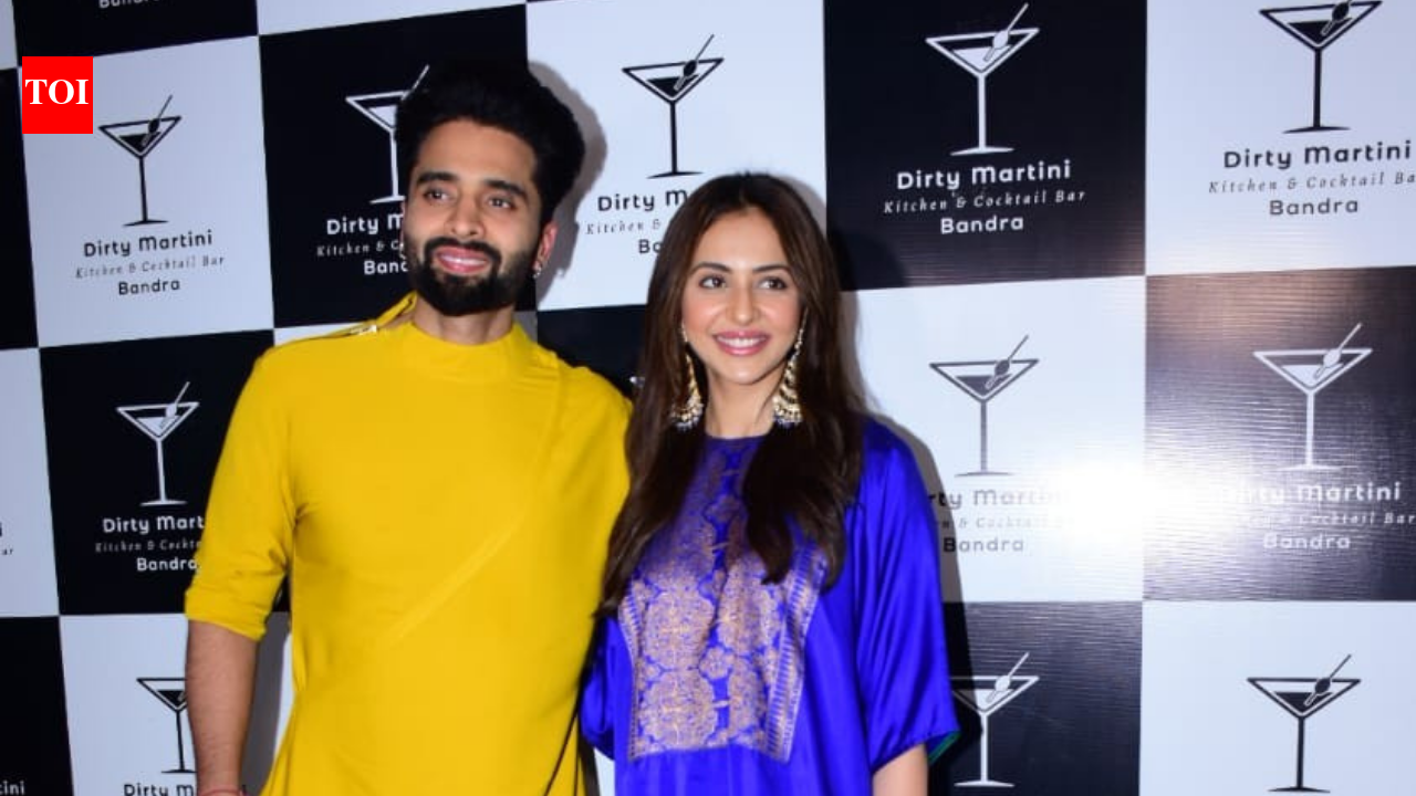 Rakul Preet Singh credits Jackky Bhagnani for support during injury recovery: 'He is all ears when he is listening to me'