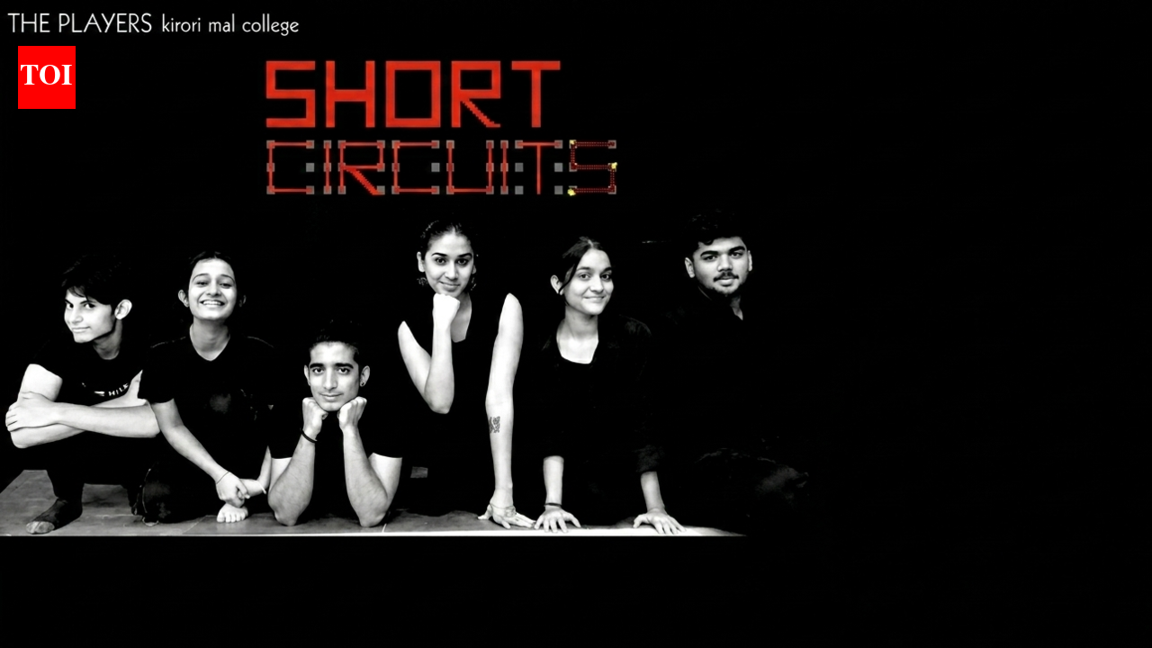 Theatre review: Micro-scenes merge the chaos of modern life in Short Circuits
