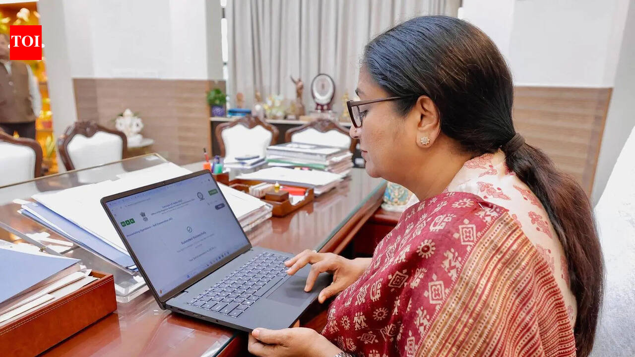 Census 2027: CM, LG lead self-enumeration exercise