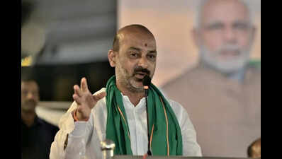 Bandi urges Congress govt to procure paddy