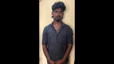 Youth held with over 1,300 illegal liquor bottles in Coimbatore