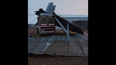 Summer showers destroy properties, crops in Coimbatore, Krishnagiri